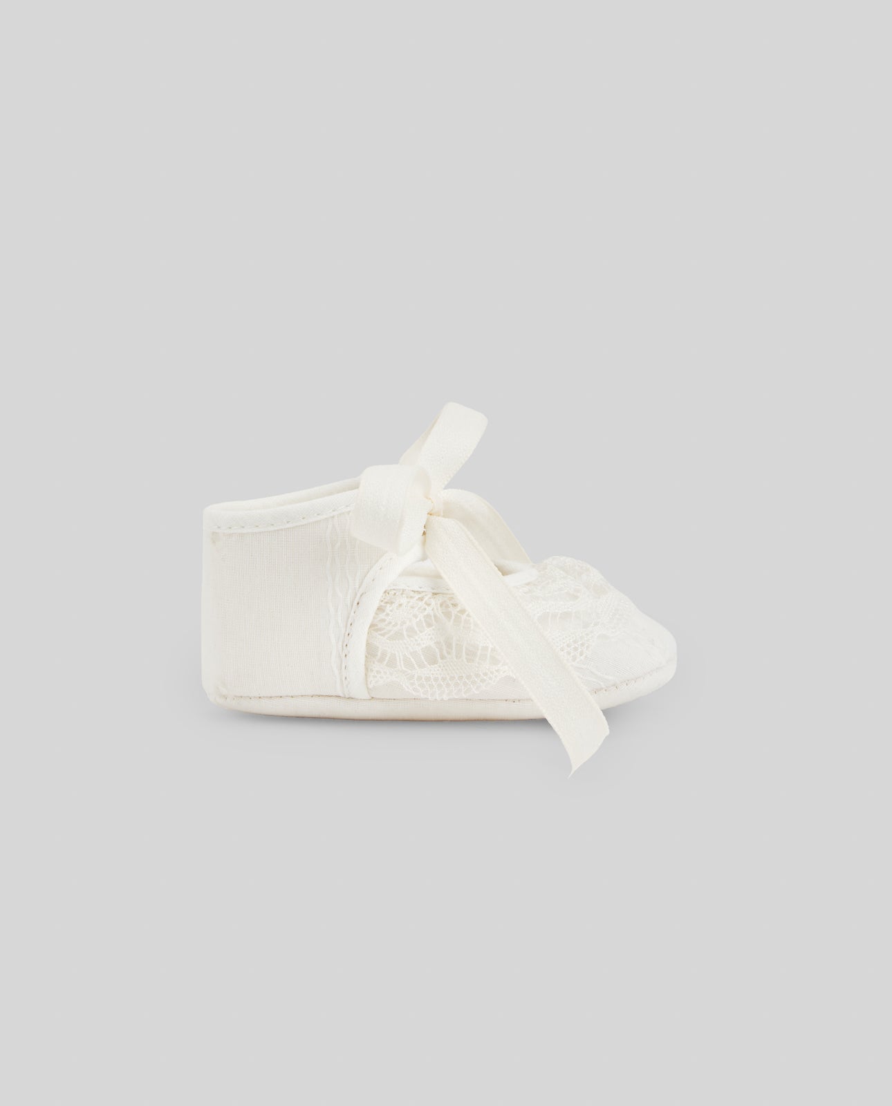 Woven Newborn Shoes with Bow